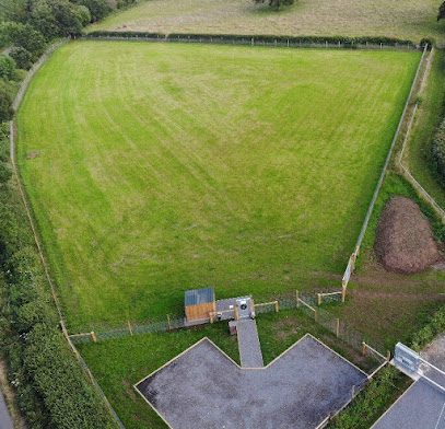 Grow Walkies - South Mimms — secure dog field in Potters Bar