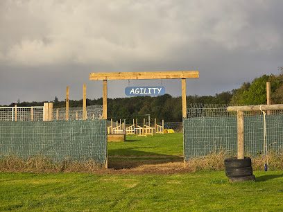 Let 'Em Aff Dog Fields Ltd — secure dog field in Ellon