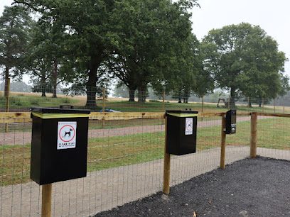 Paw Paddock - Balcombe — secure enclosed dog field in Haywards Heath, West Sussex