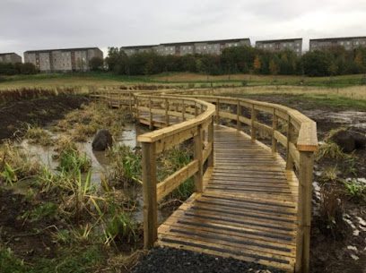 Hailes Quarry Park — secure dog field in Baberton