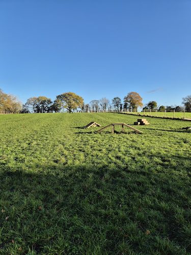 Muttnall Green Secure Dog Field — secure dog field in Droitwich